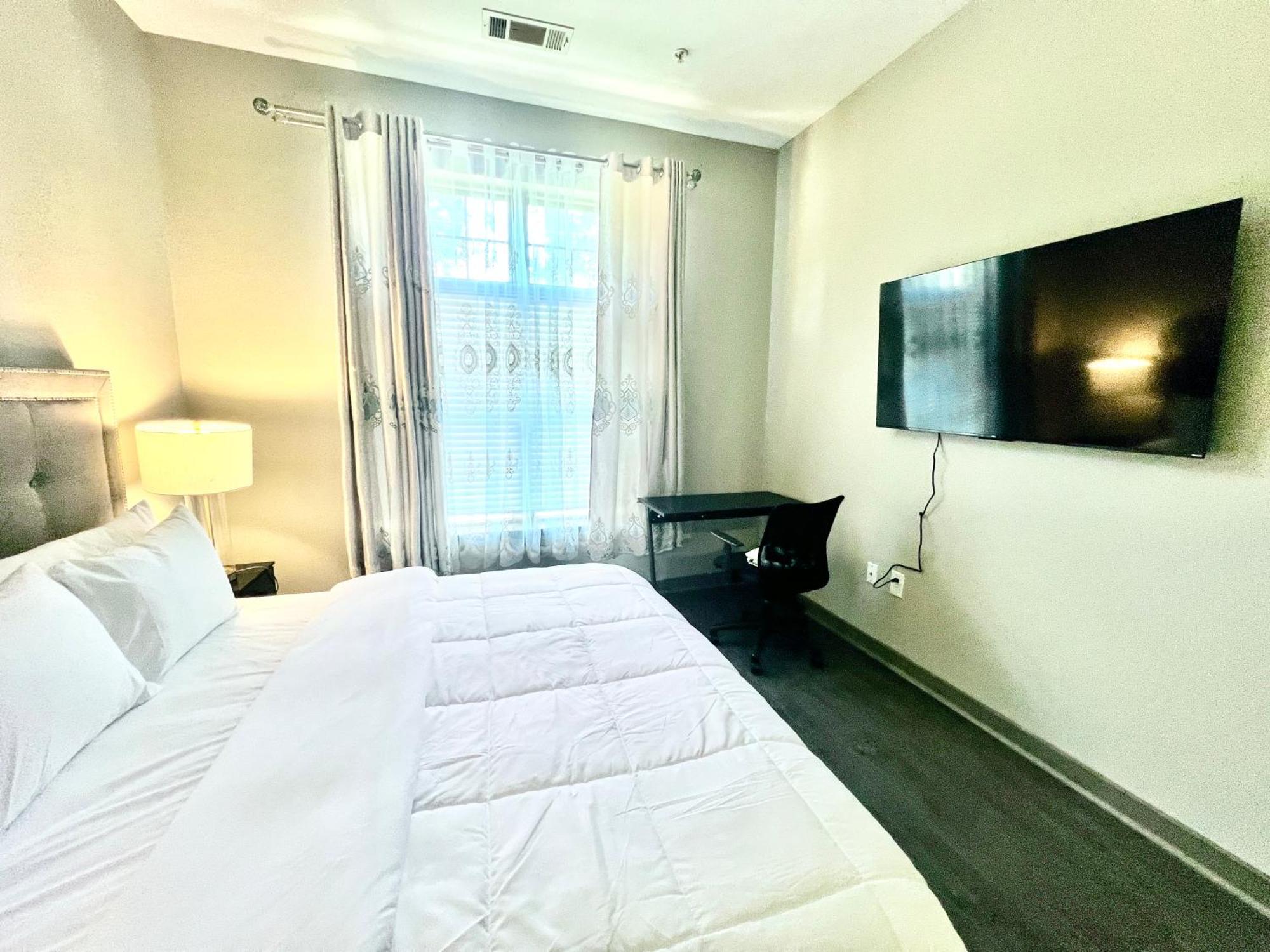 Uptown Modern 2br Charlotte